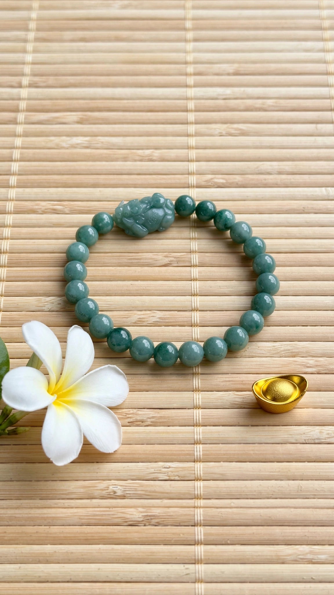 Aquatic Wealth: Natural Blue Water Jade 8 mm Bracelet with Flat Carved Pixiu