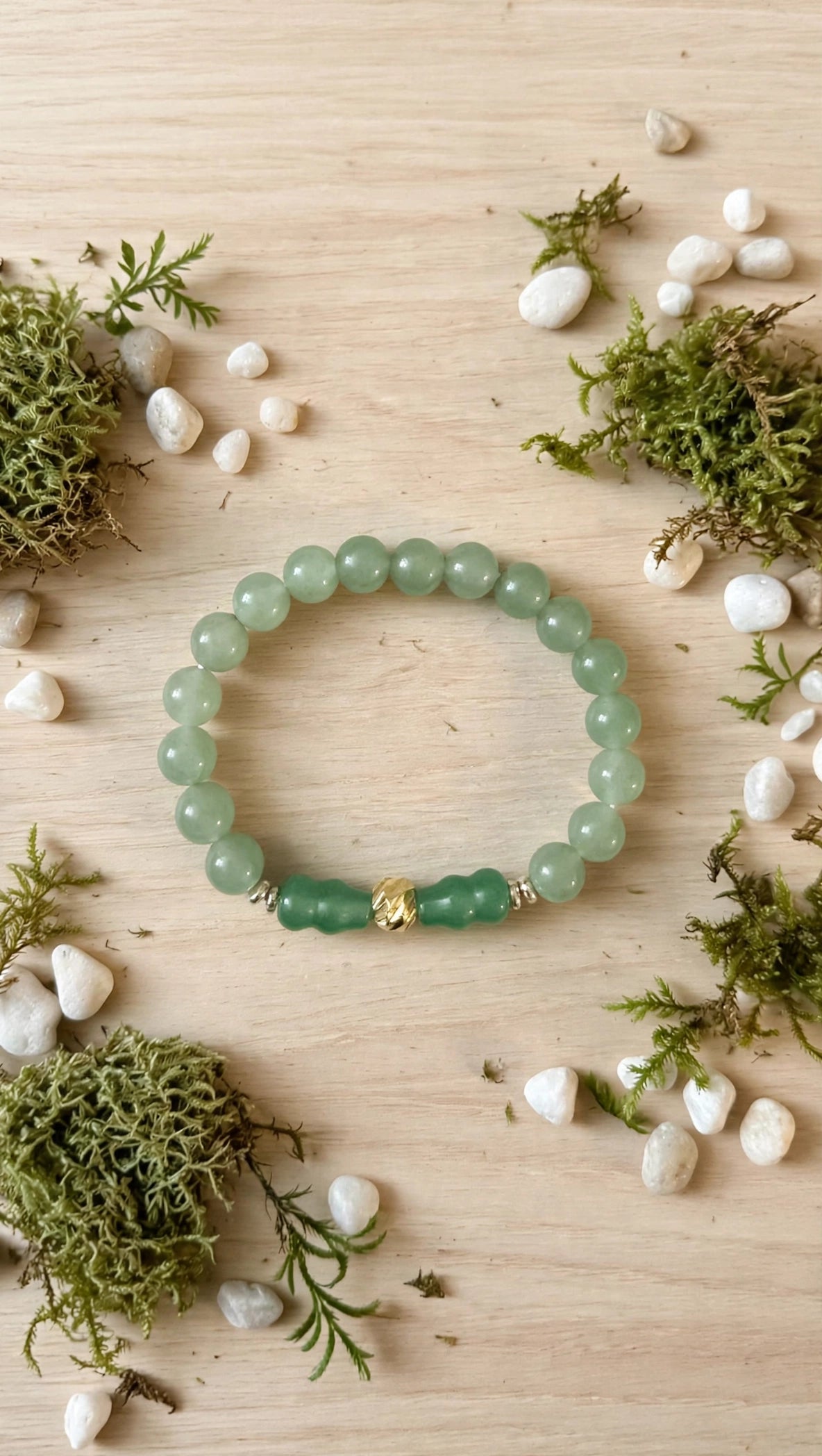 Green Aventurine Hulu & Gold Accent Bracelet