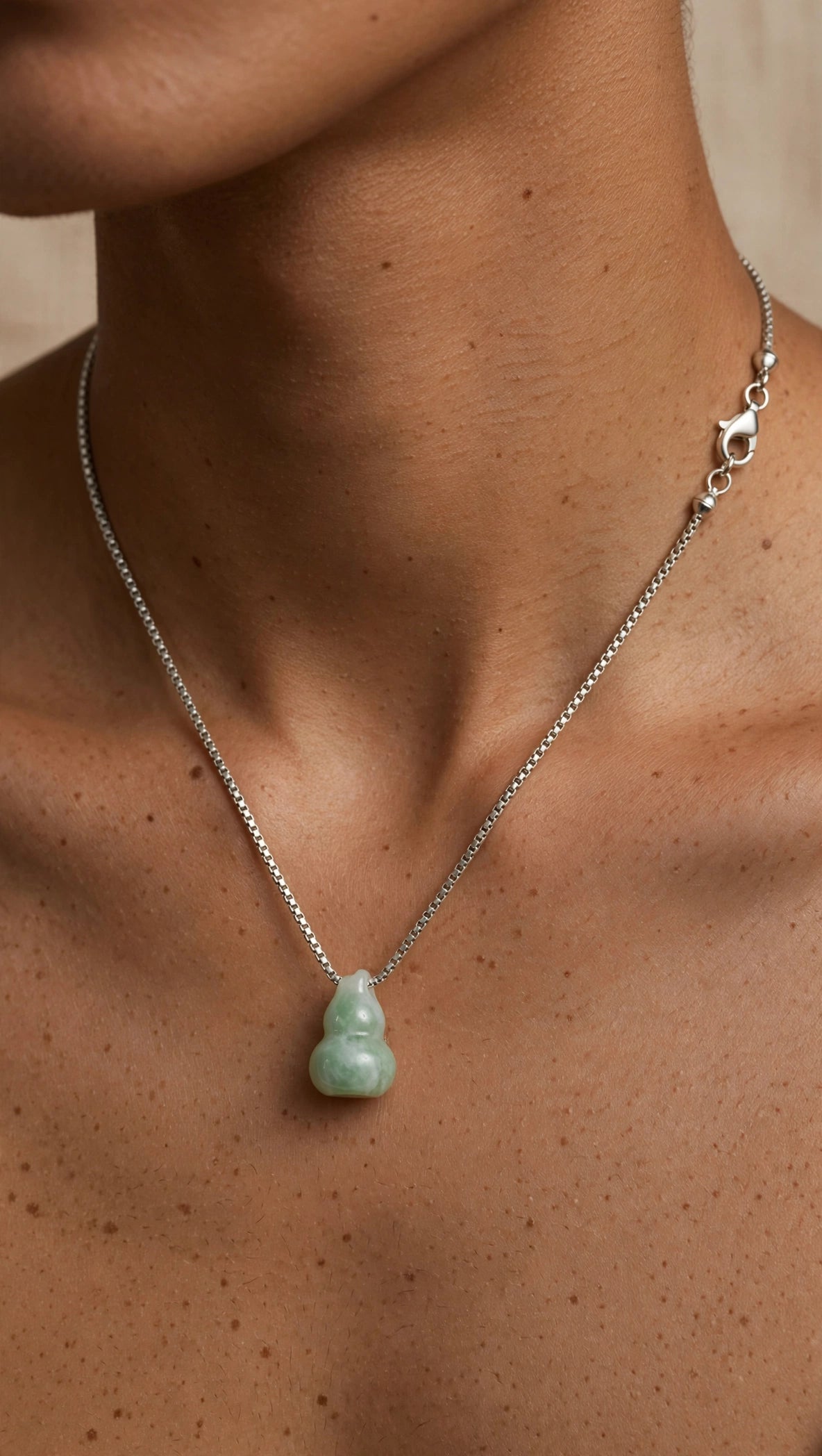 Hulu Burmese Jadeite Pendant Necklace