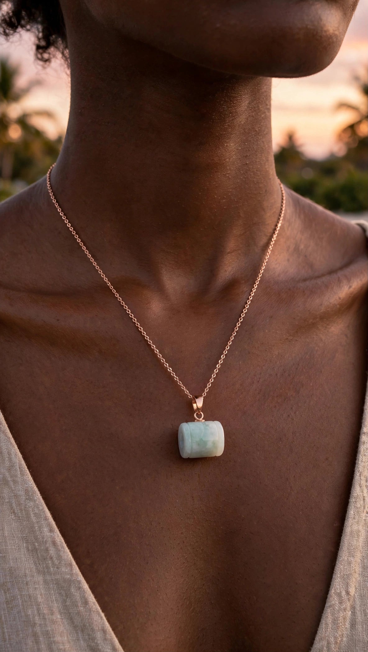 Seamless Prosperity: Natural Burmese Jadeite "Lu Lu Tong" Pendant Necklace