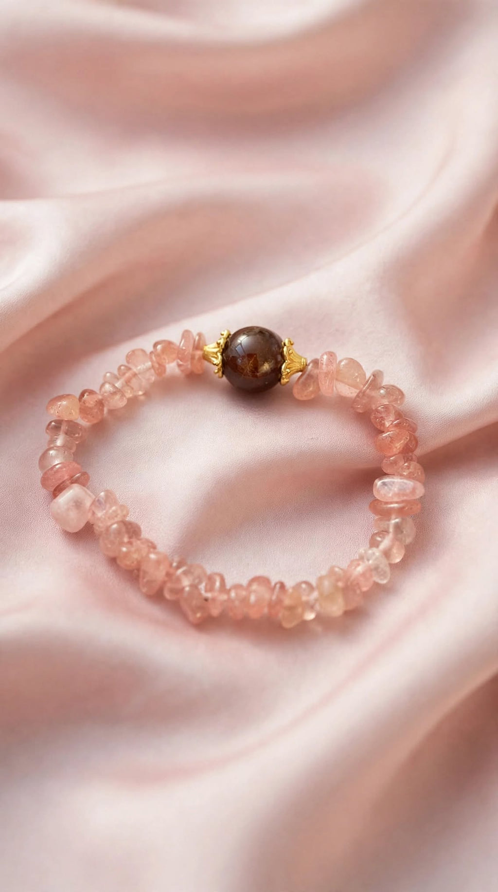Natural Strawberry Quartz Chips & Fire Quartz Focal Bead Bracelet