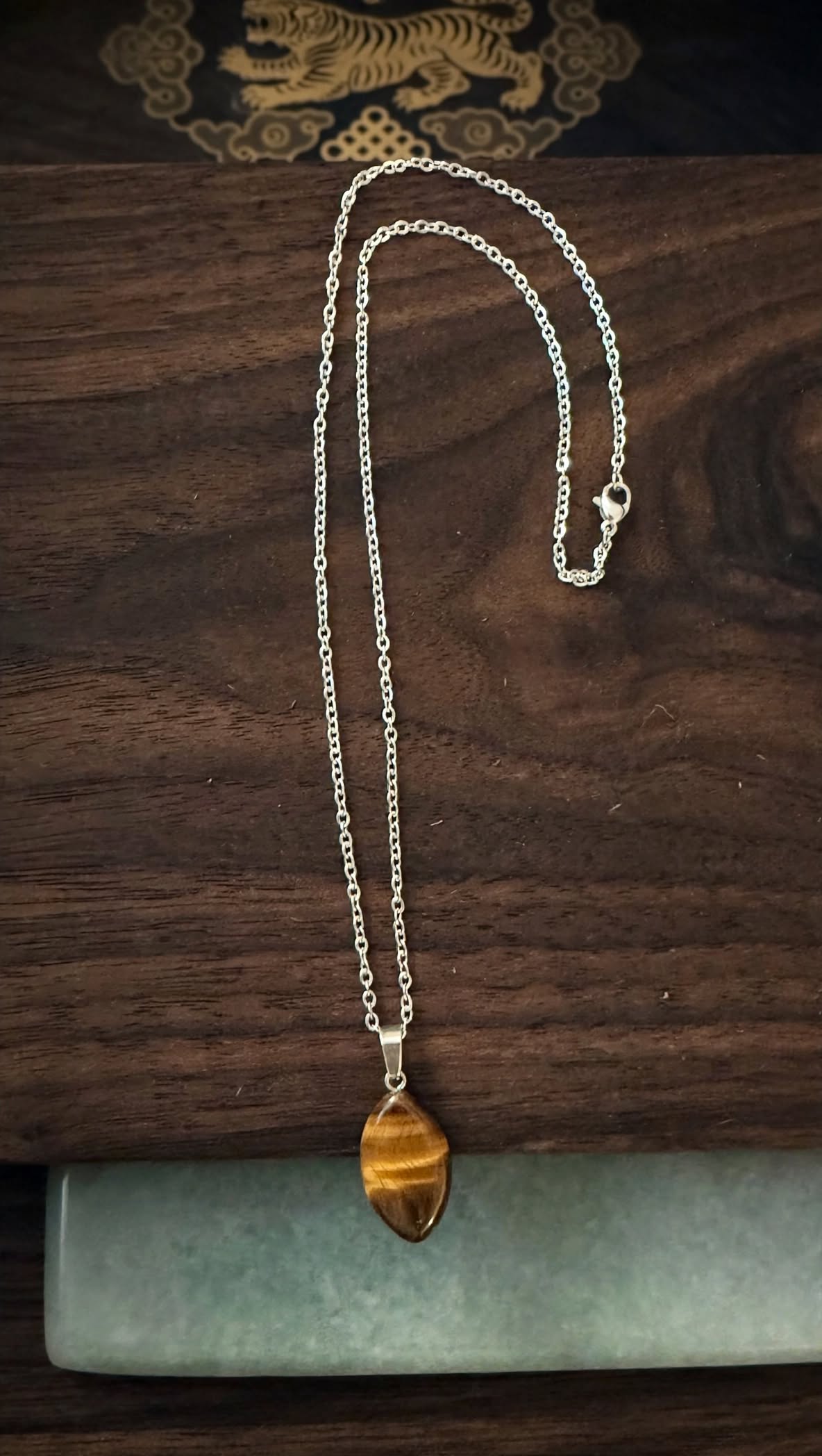 Natural Almond-Shaped Tiger's Eye Stainless Steel Necklace