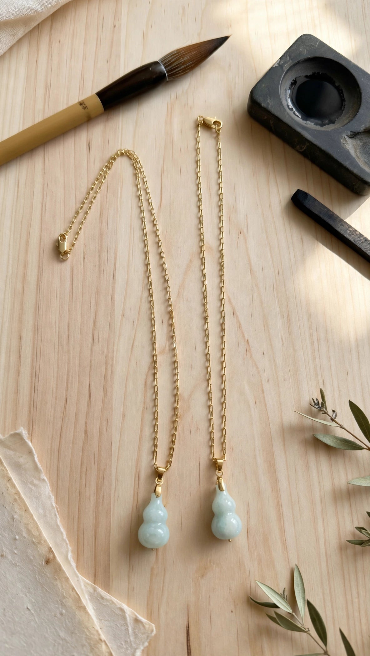 Burmese Jadeite Hulu Pendant Necklace