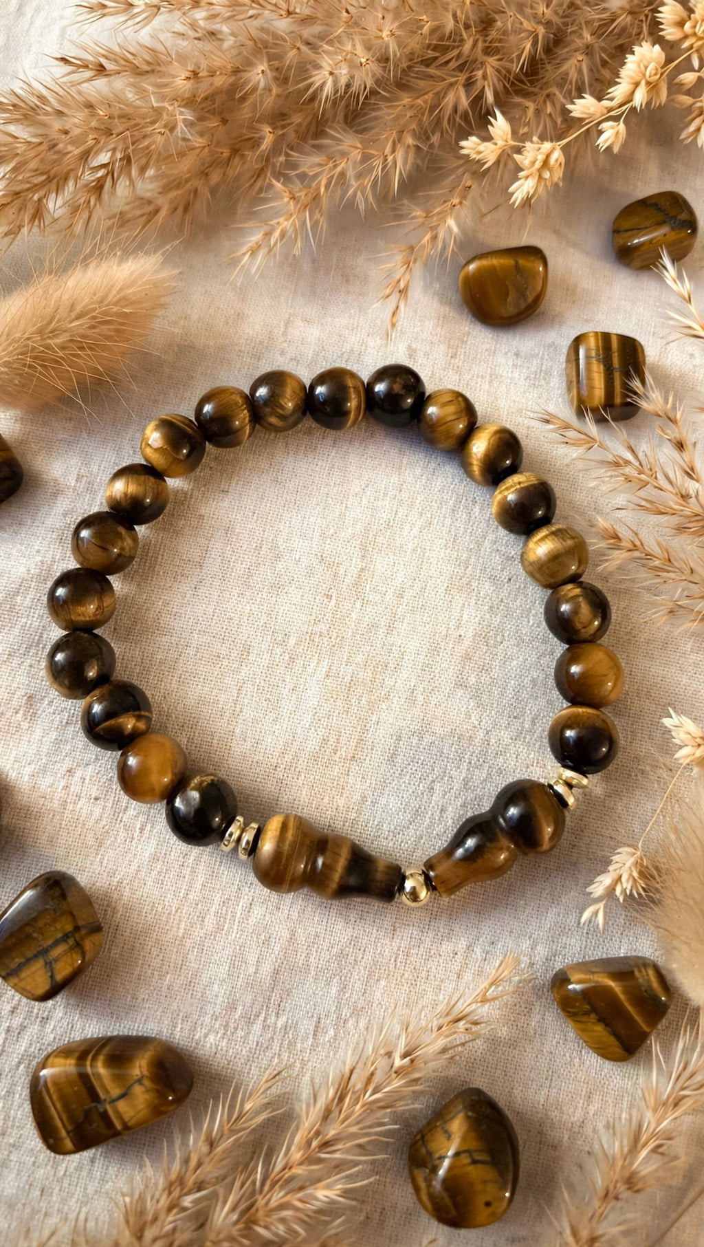 Tiger's Eye Hulu & Gold Accent Bracelet